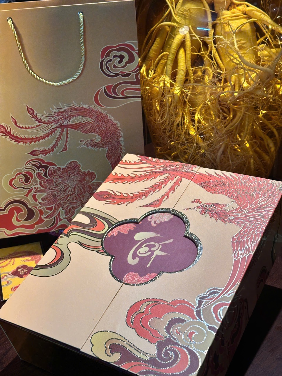 PHƯỢNG HOÀNG