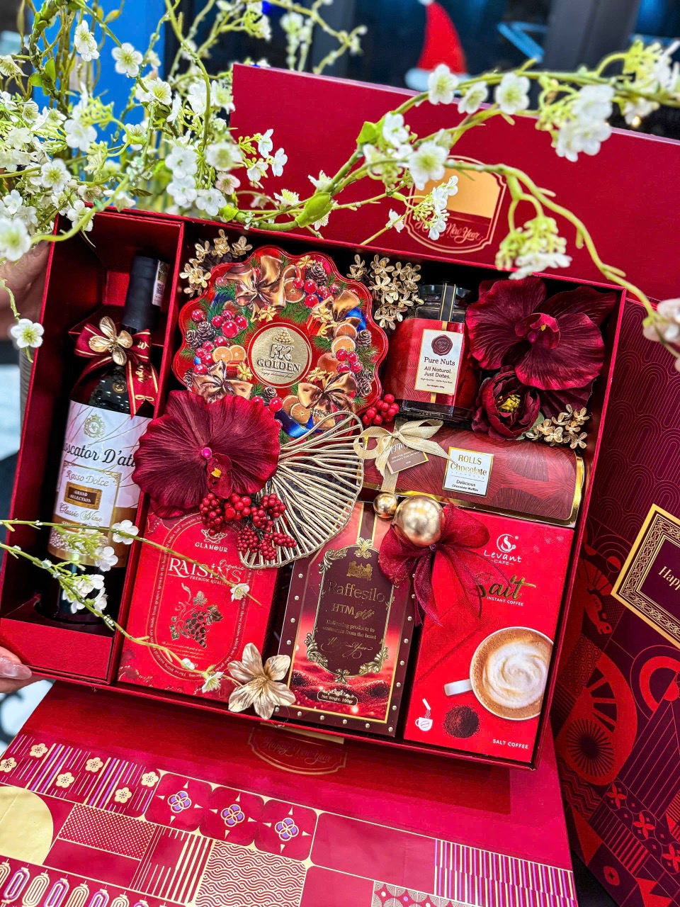 SẮC TÂN XUÂN
