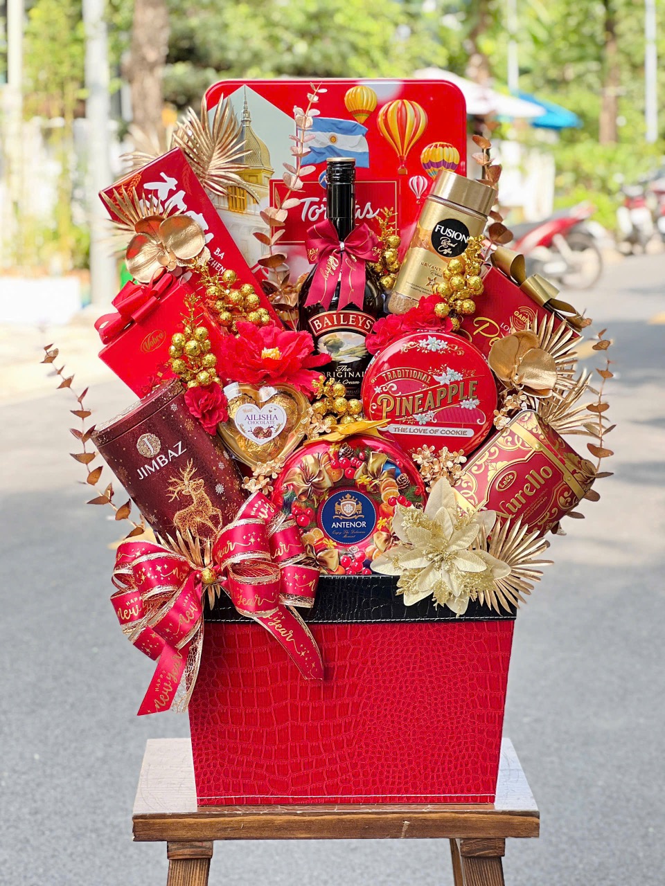 PHÚC LỘC ĐỦ ĐẦY